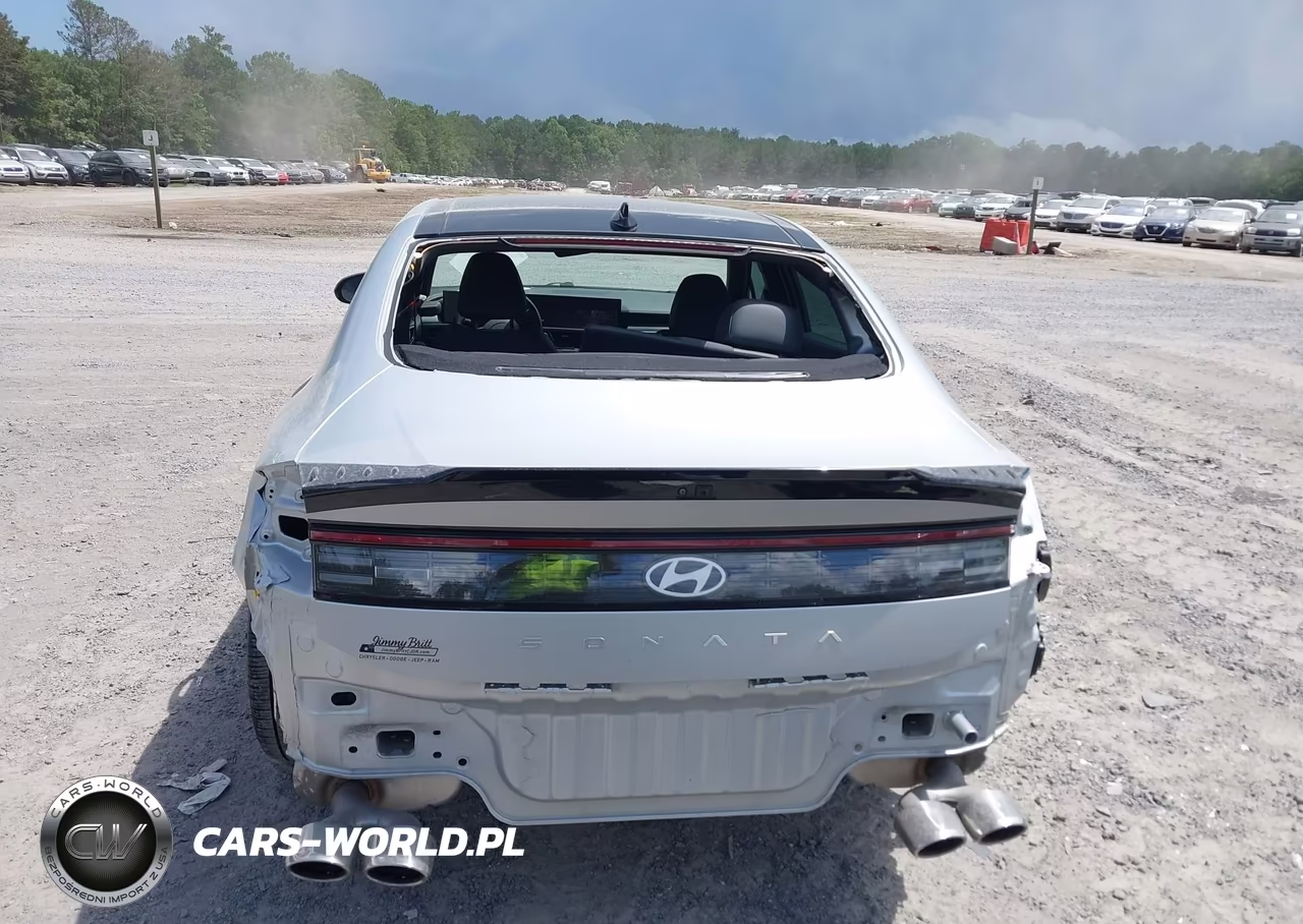 2025 Hyundai Sonata N Line VIN:KMHL54JC3SA481823 - 17