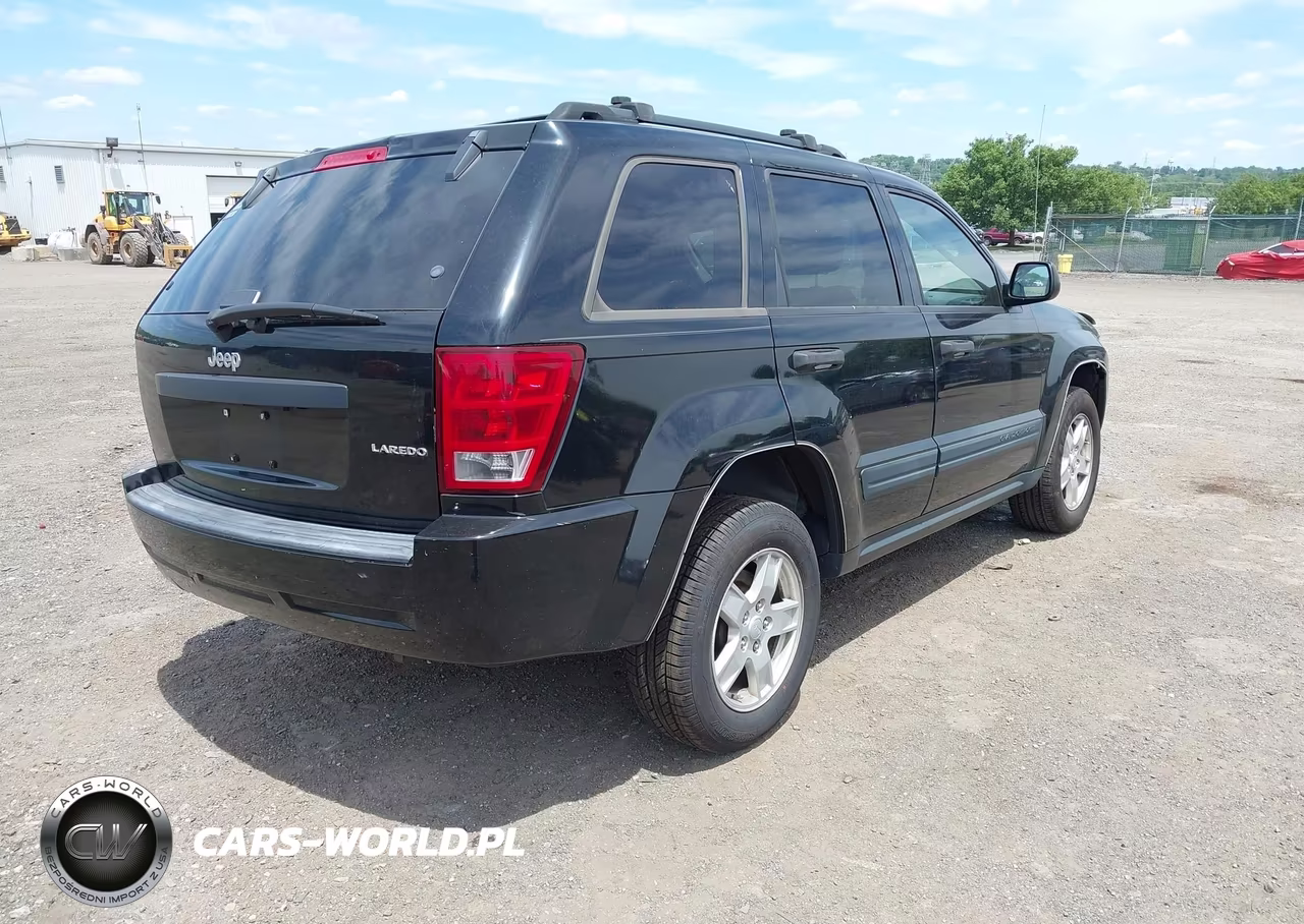 2005 Jeep Grand Cherokee Laredo VIN:1J4GS48K55C726958 - 4