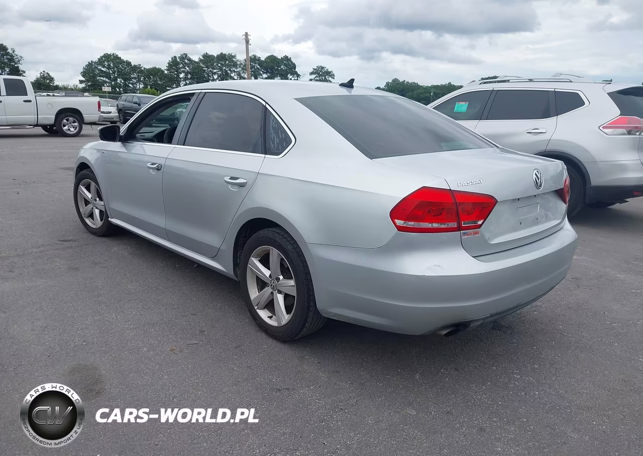 2014 Volkswagen Passat 1.8T Wolfsburg Edition VIN:1VWAT7A32EC029290 - 3