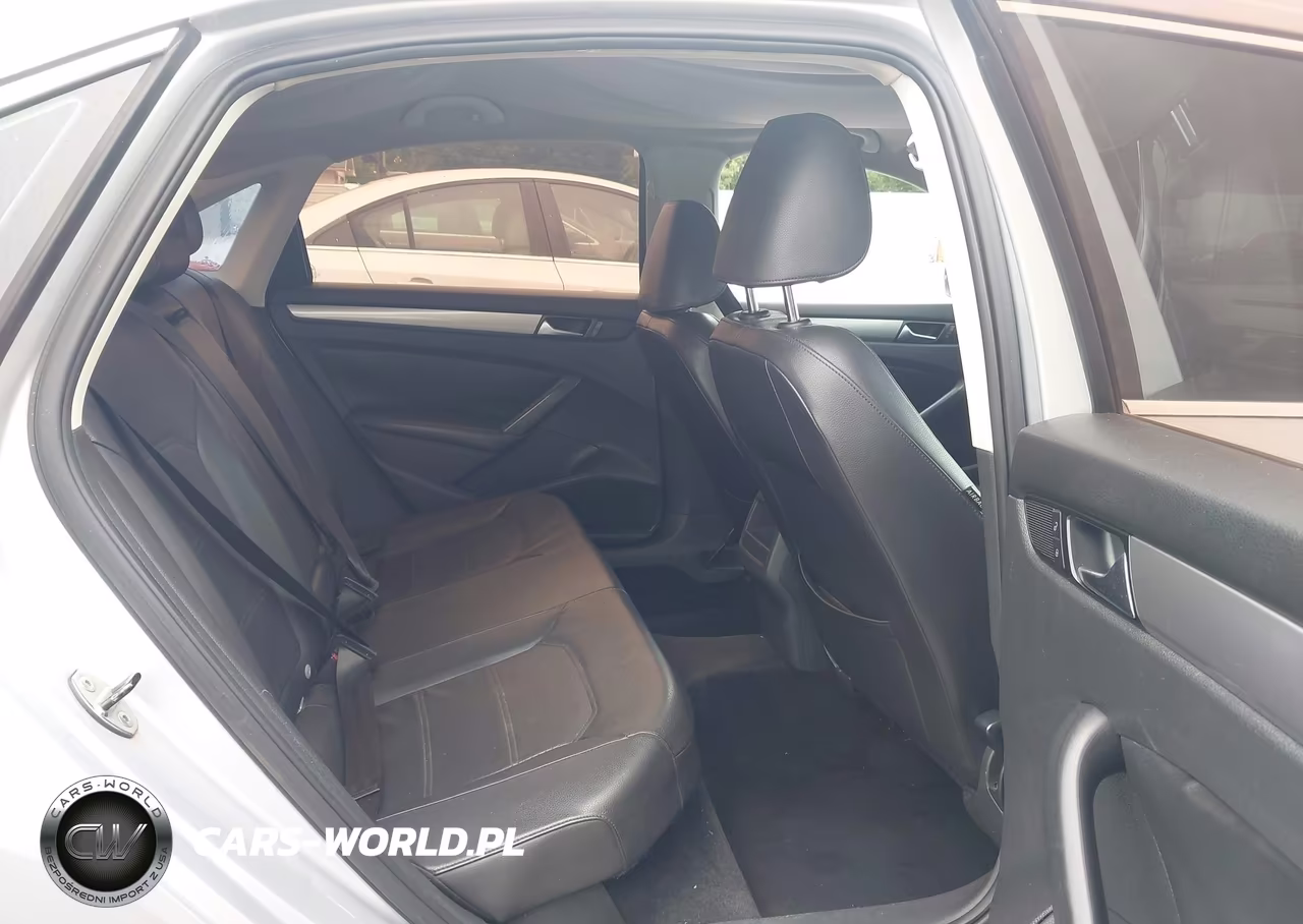 2014 Volkswagen Passat 1.8T Wolfsburg Edition VIN:1VWAT7A32EC029290 - 8