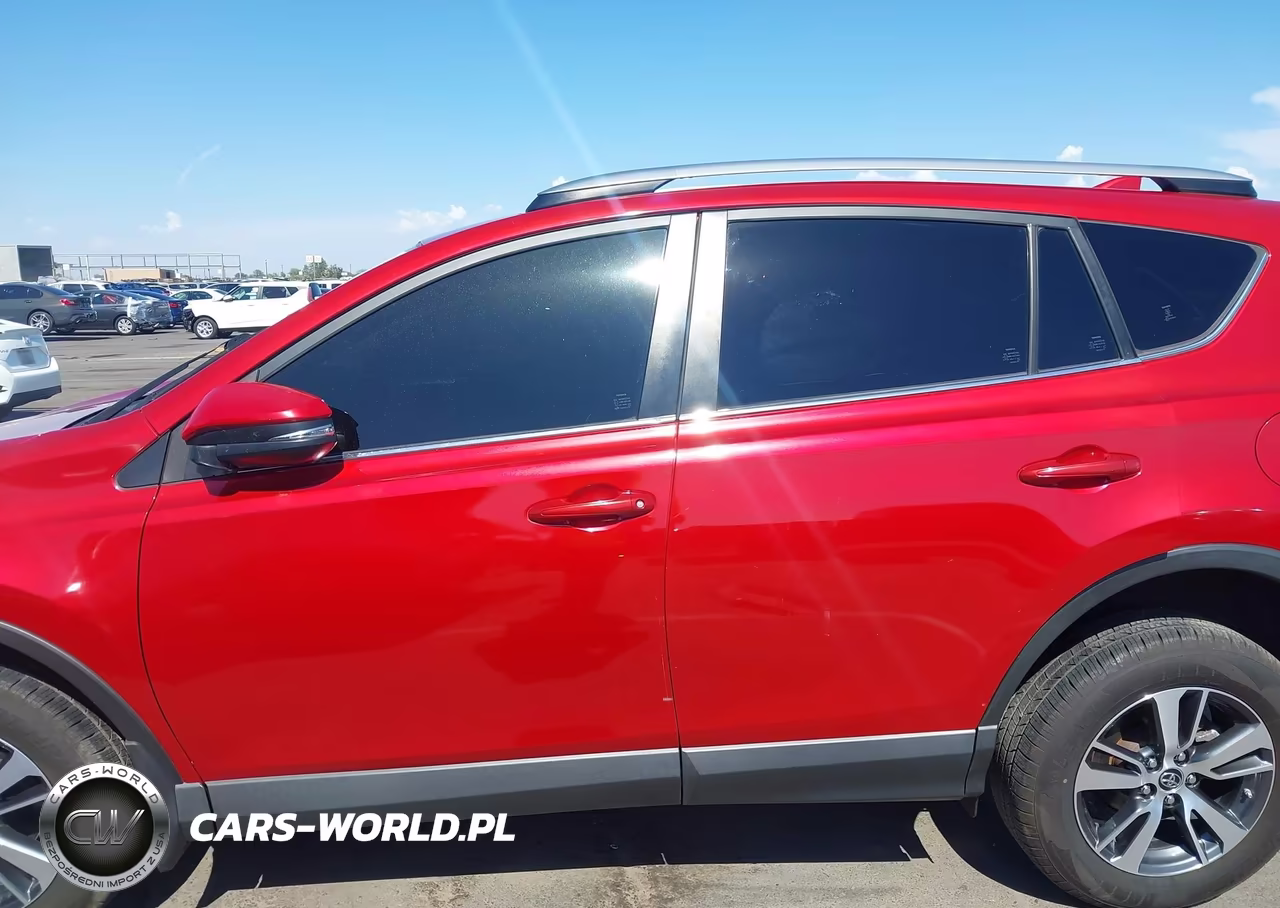 2017 Toyota Rav4 Xle VIN:JTMRFREV8HJ113117 - 14