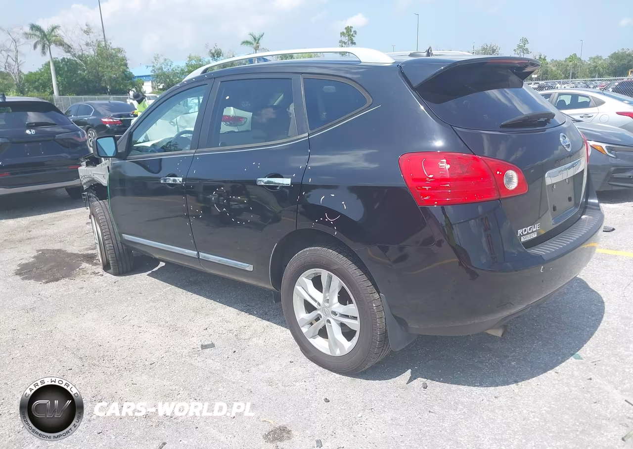 2015 Nissan Rogue Select S VIN:JN8AS5MT8FW162355 - 3
