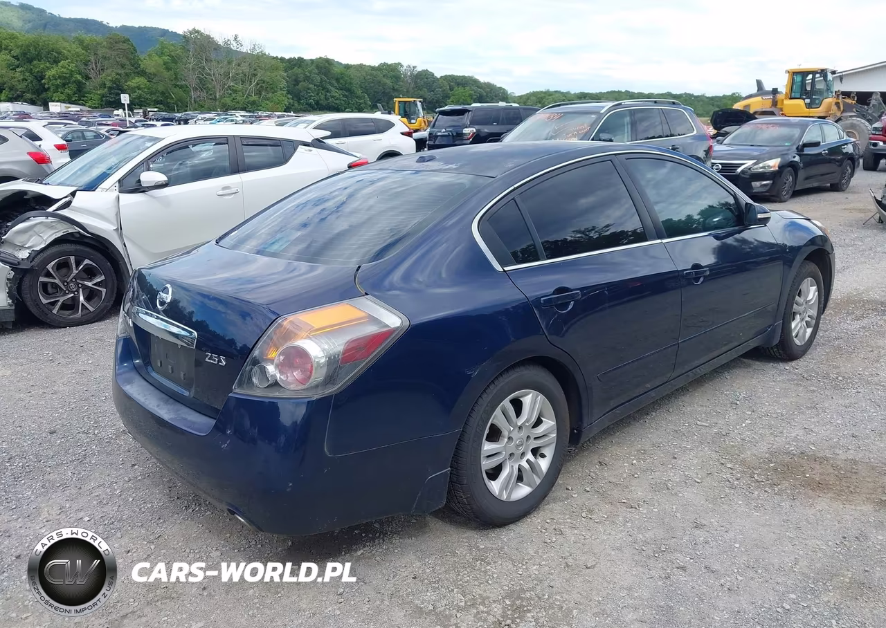 2010 Nissan Altima 2.5 S VIN:1N4AL2AP0AN532071 - 4