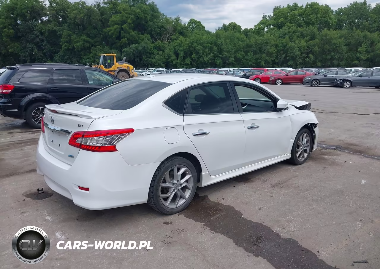 2013 Nissan Sentra Sr VIN:3N1AB7AP8DL635708 - 4