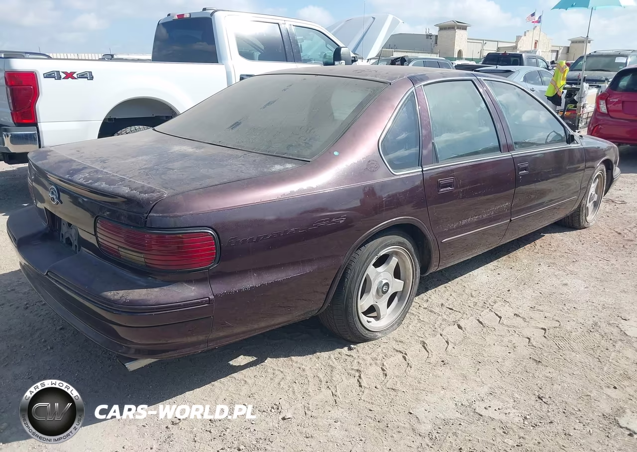1996 Chevrolet Caprice - Impala Classic Ss VIN:1G1BL52P8TR193577 - 4
