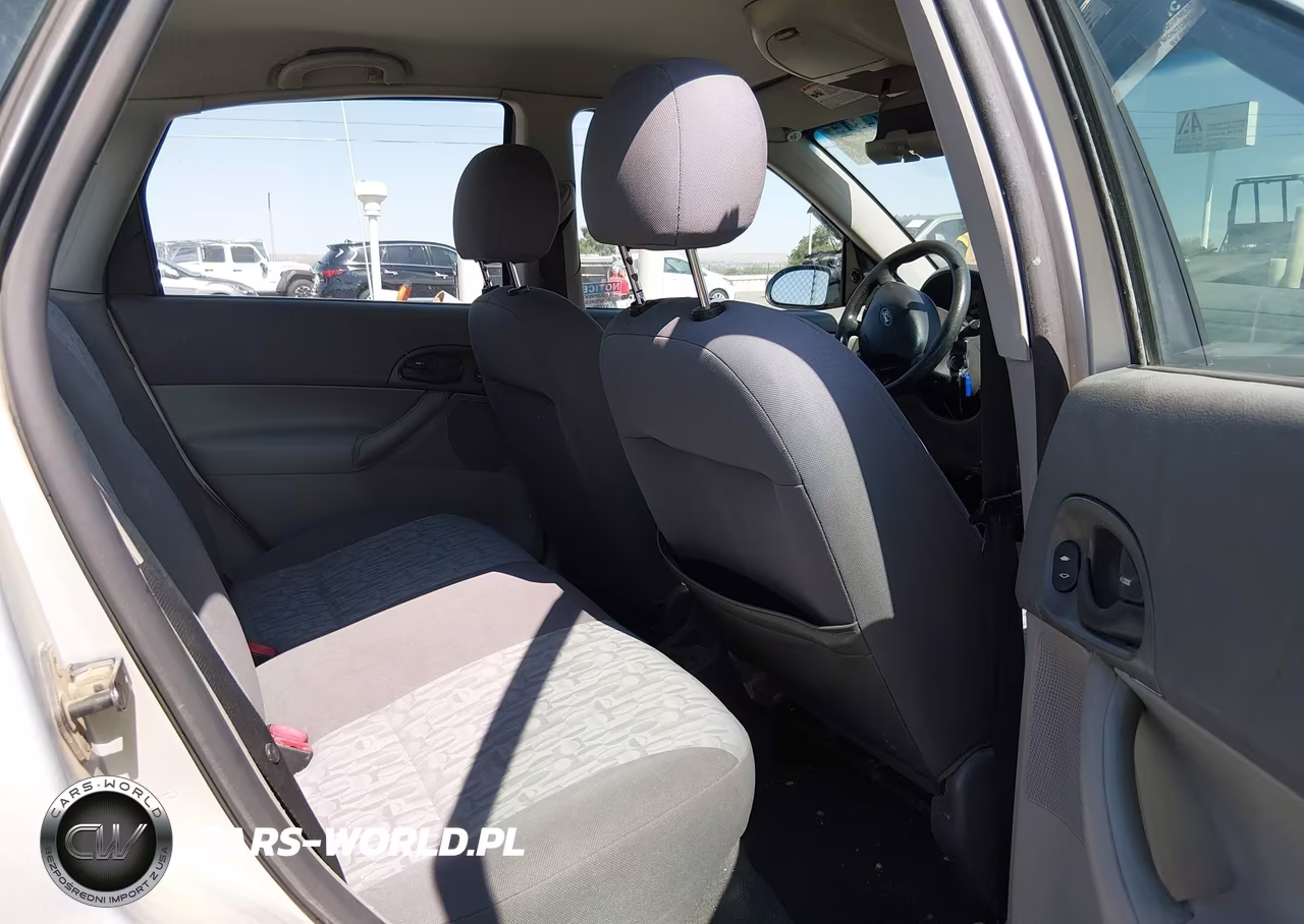 2005 Ford Focus Zx4 VIN:1FAFP34N35W283825 - 8
