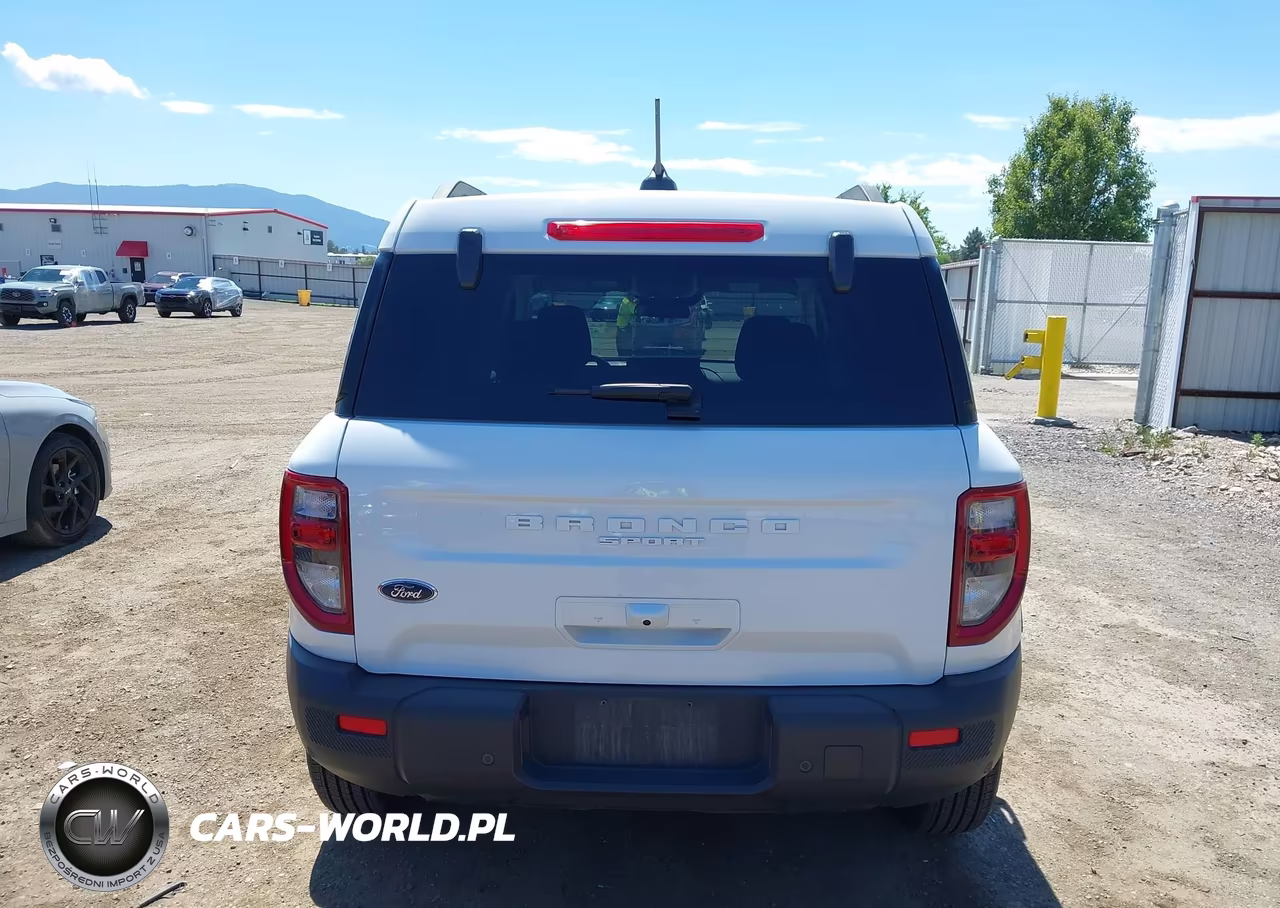 2025 Ford Bronco Sport Big Bend VIN:3FMCR9BN7SRE76194 - 16