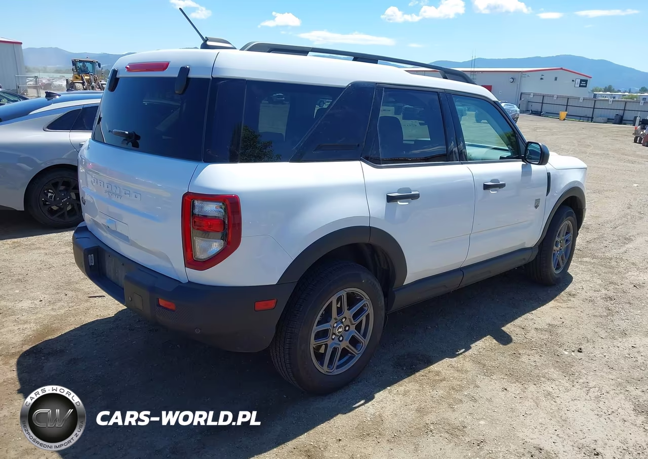 2025 Ford Bronco Sport Big Bend VIN:3FMCR9BN7SRE76194 - 4