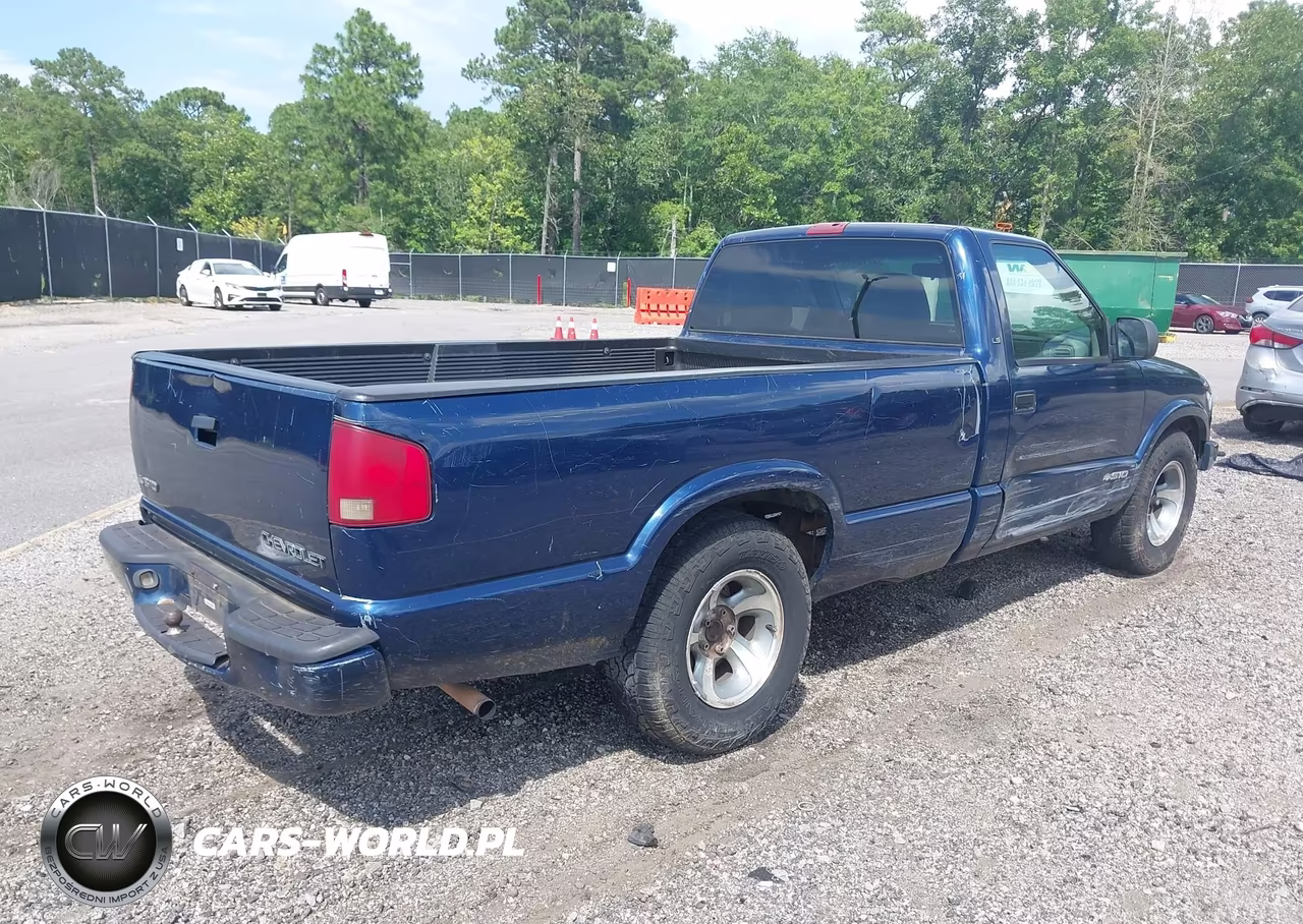 2003 Chevrolet S-10 Ls VIN:1GCCS14X238128332 - 4