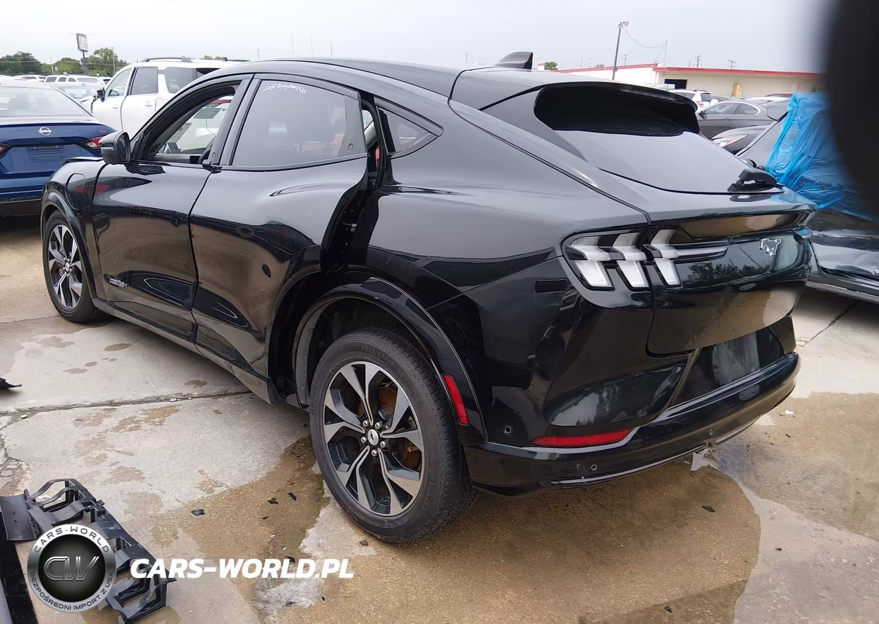 2023 Ford Mustang Mach-E Premium VIN:3FMTK3SU0PMA61408 - 3