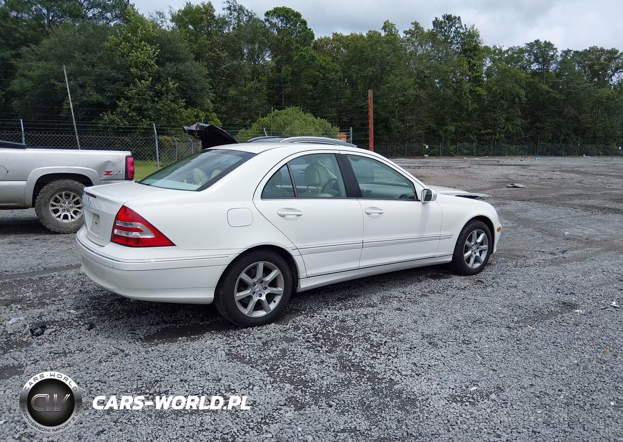 2007 Mercedes-Benz C 280 Luxury VIN:WDBRF54H07A921687 - 4