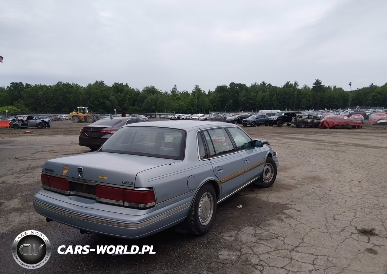 1990 Lincoln Continental Signature VIN:1LNLM9848LY704039 - 4