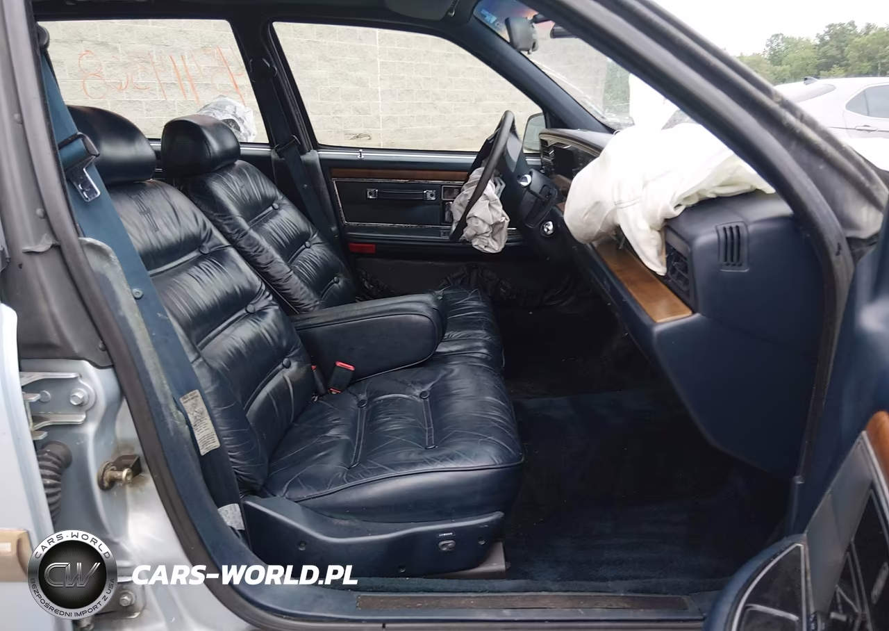 1990 Lincoln Continental Signature VIN:1LNLM9848LY704039 - 5