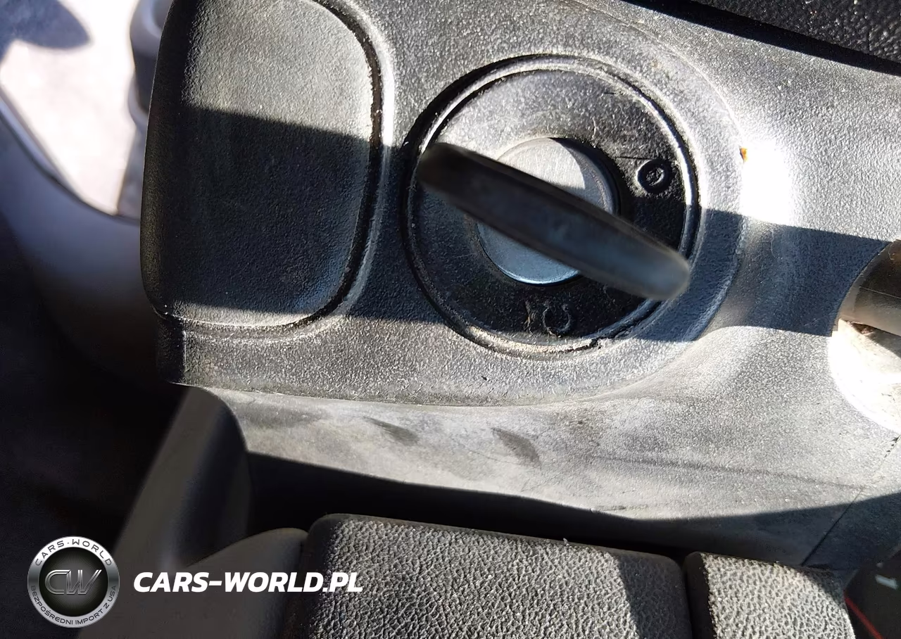 2007 Chevrolet Equinox Ls VIN:2CNDL13F376047745 - 11