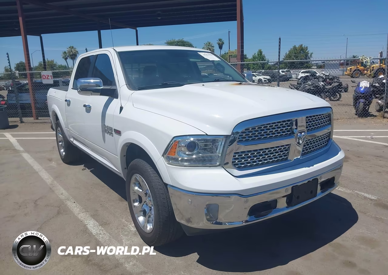 2017 Ram 1500 Laramie 4X4 5'7 Box