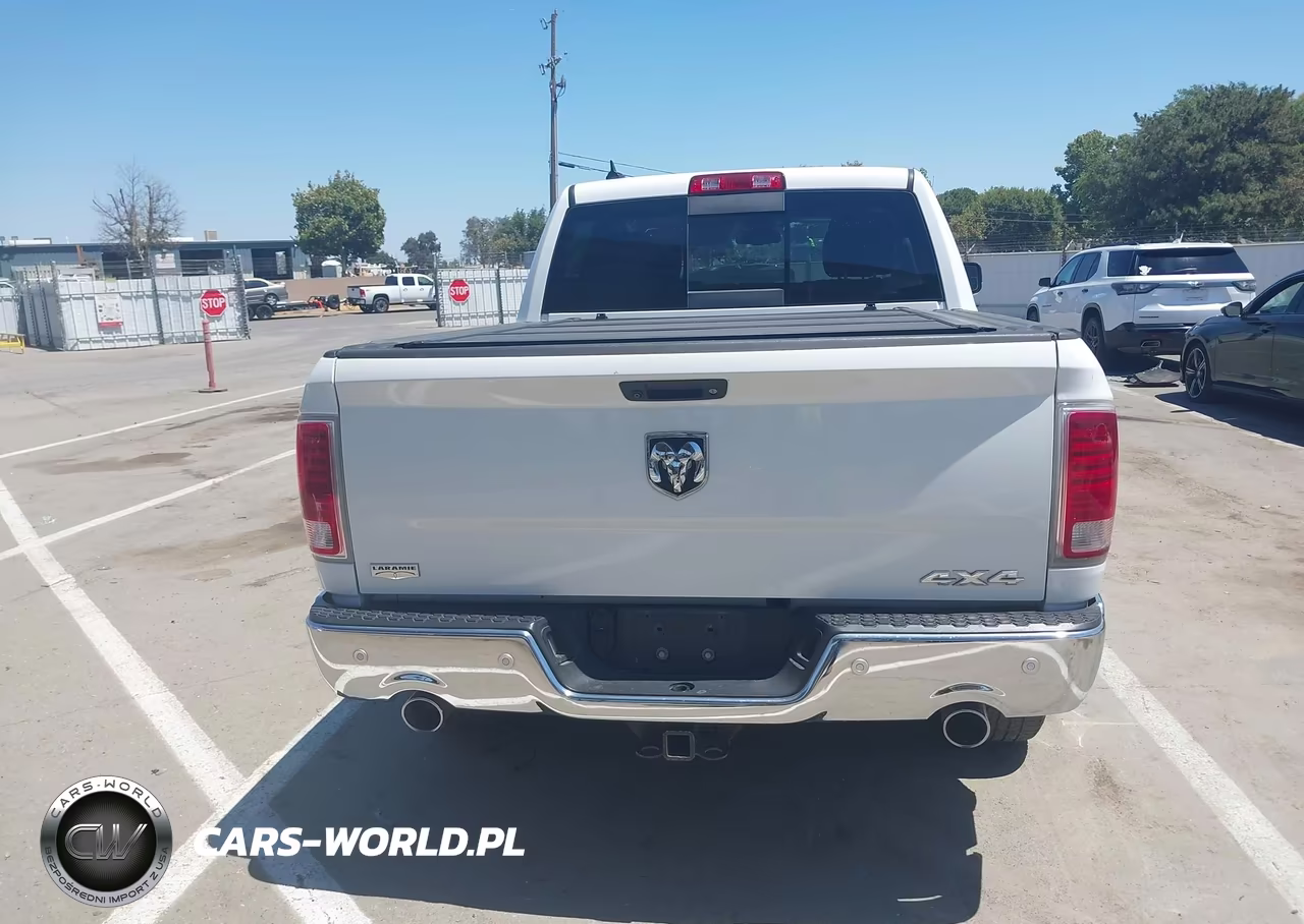 2017 Ram 1500 Laramie 4X4 5'7 Box VIN:1C6RR7NM5HS558399 - 16