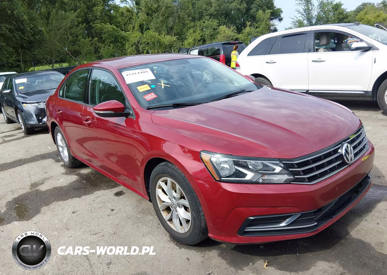 2018 Volkswagen Passat 2.0T R-Line-2.0T S – zdjęcie 1 z 19