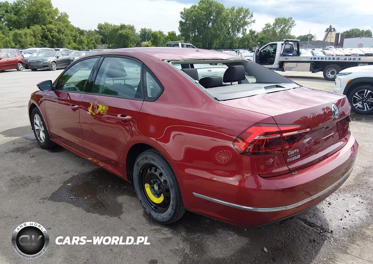 2018 Volkswagen Passat 2.0T R-Line-2.0T S VIN:1VWAA7A33JC004446 - 3