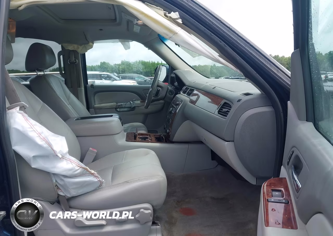 2012 Chevrolet Avalanche 1500 Lt1 VIN:3GNMCFE0XCG274897 - 5