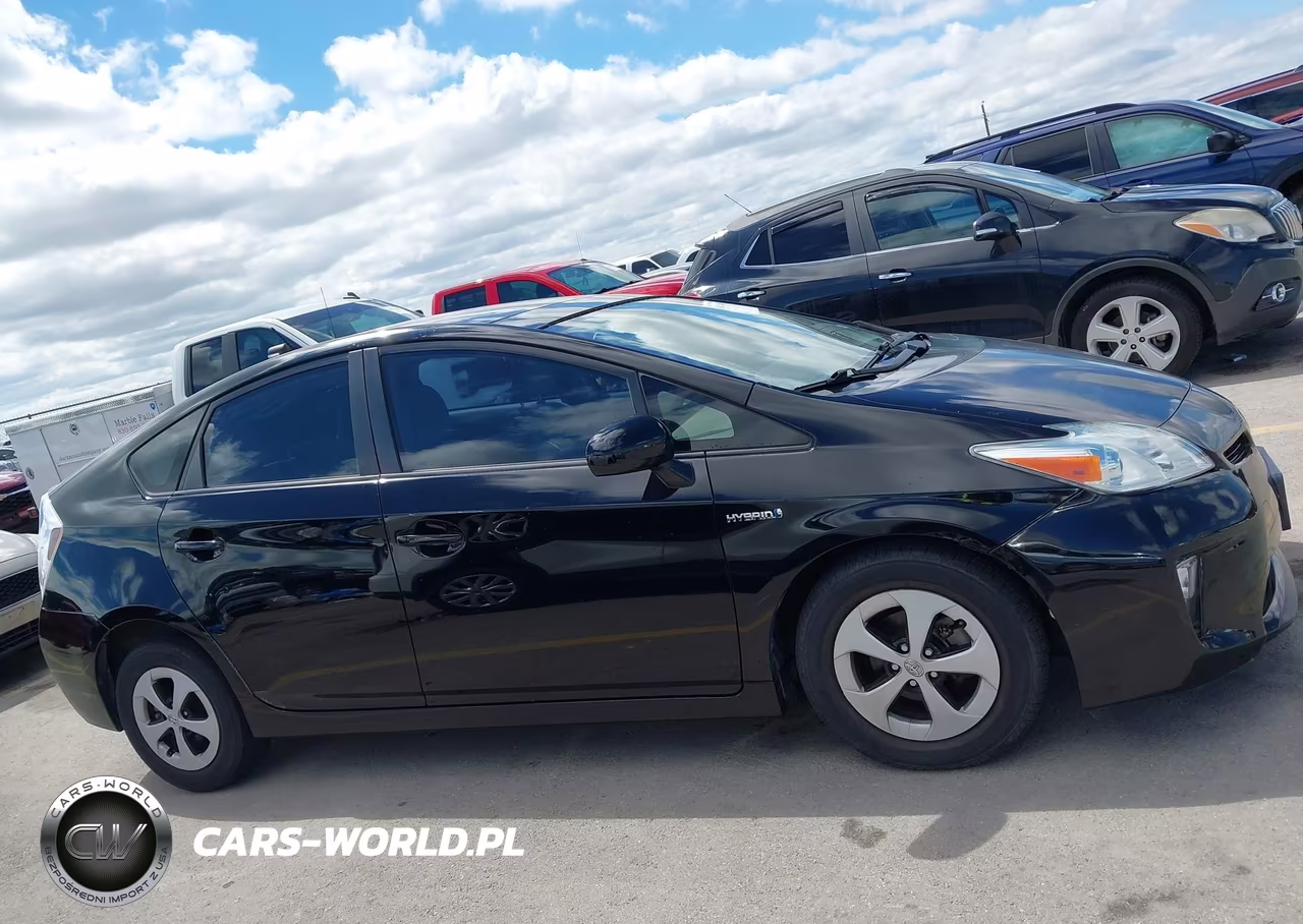2012 Toyota Prius Three VIN:JTDKN3DUXC1539250 - 14
