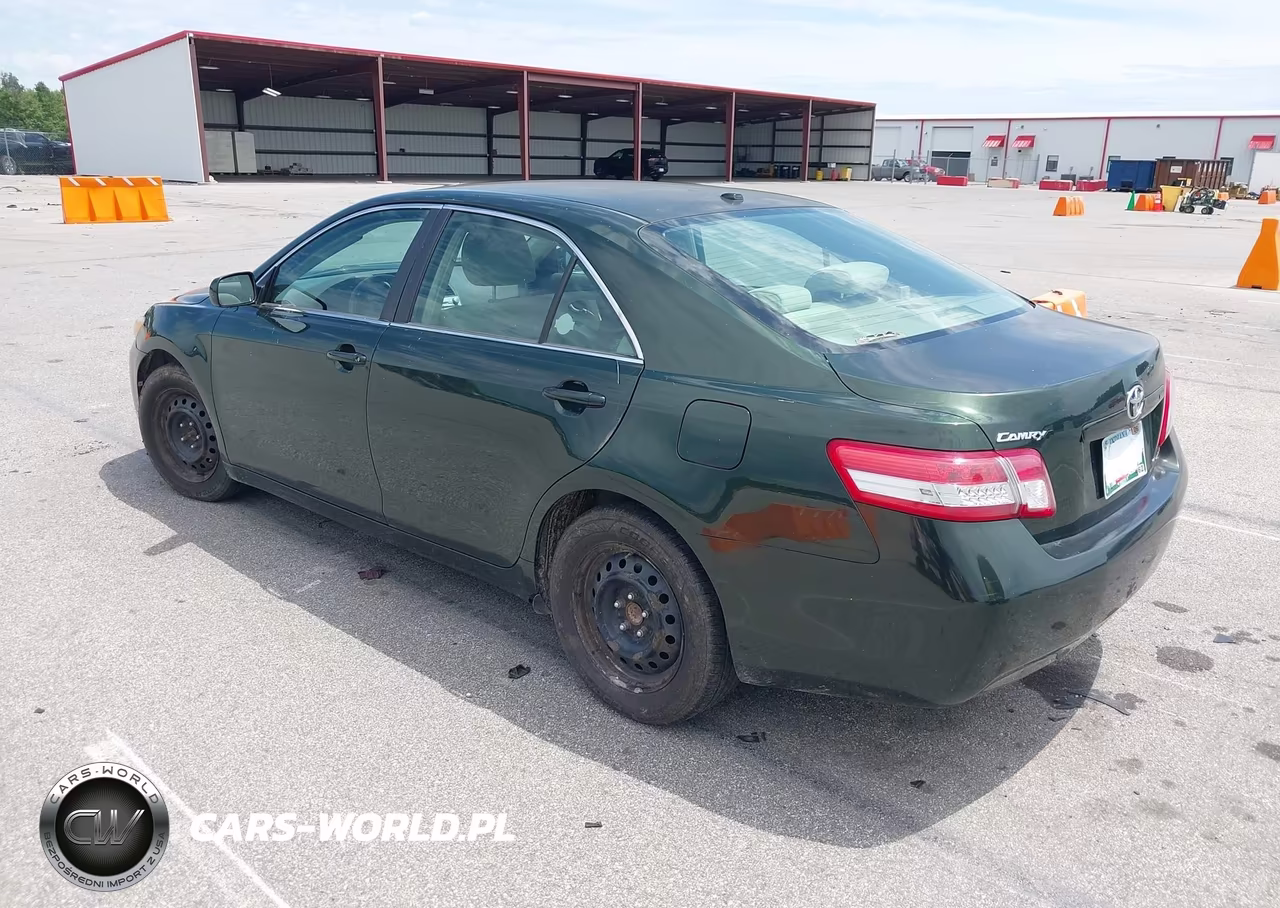 2011 Toyota Camry Le VIN:4T1BF3EKXBU637231 - 3