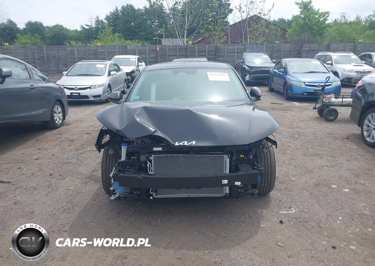 2025 Kia K4 Lxs VIN:3KPFT4DE1SE213872 - 12