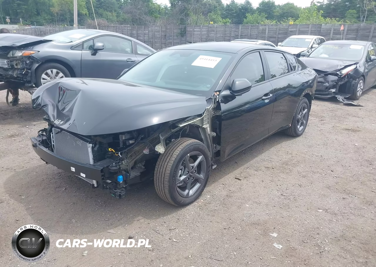 2025 Kia K4 Lxs VIN:3KPFT4DE1SE213872 - 2