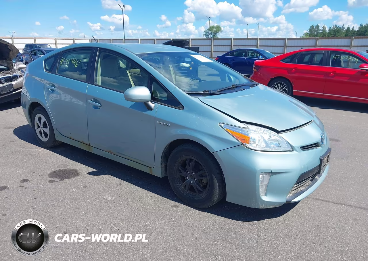 2013 Toyota Prius Two – zdjęcie 1 z 16
