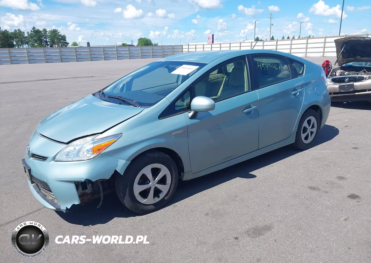 2013 Toyota Prius Two VIN:JTDKN3DU8D1652051 - 2