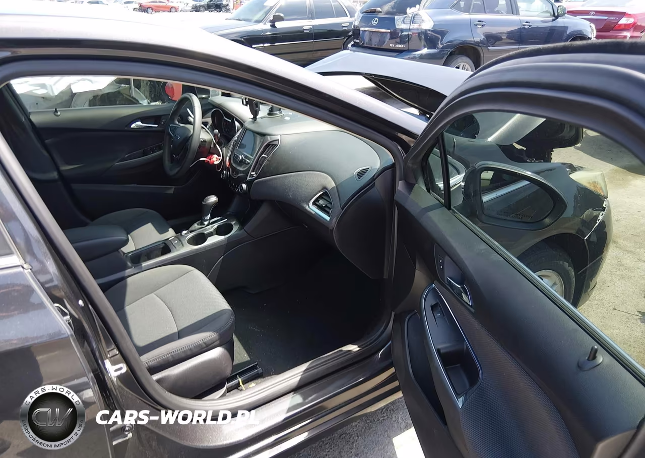 2017 Chevrolet Cruze Lt Auto VIN:1G1BE5SMXH7191669 - 5