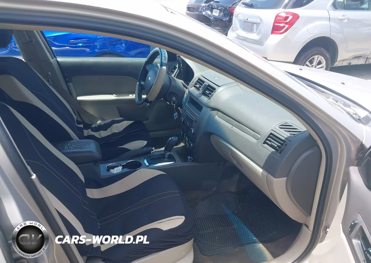 2010 Ford Fusion Se VIN:3FAHP0HA6AR264973 - 5