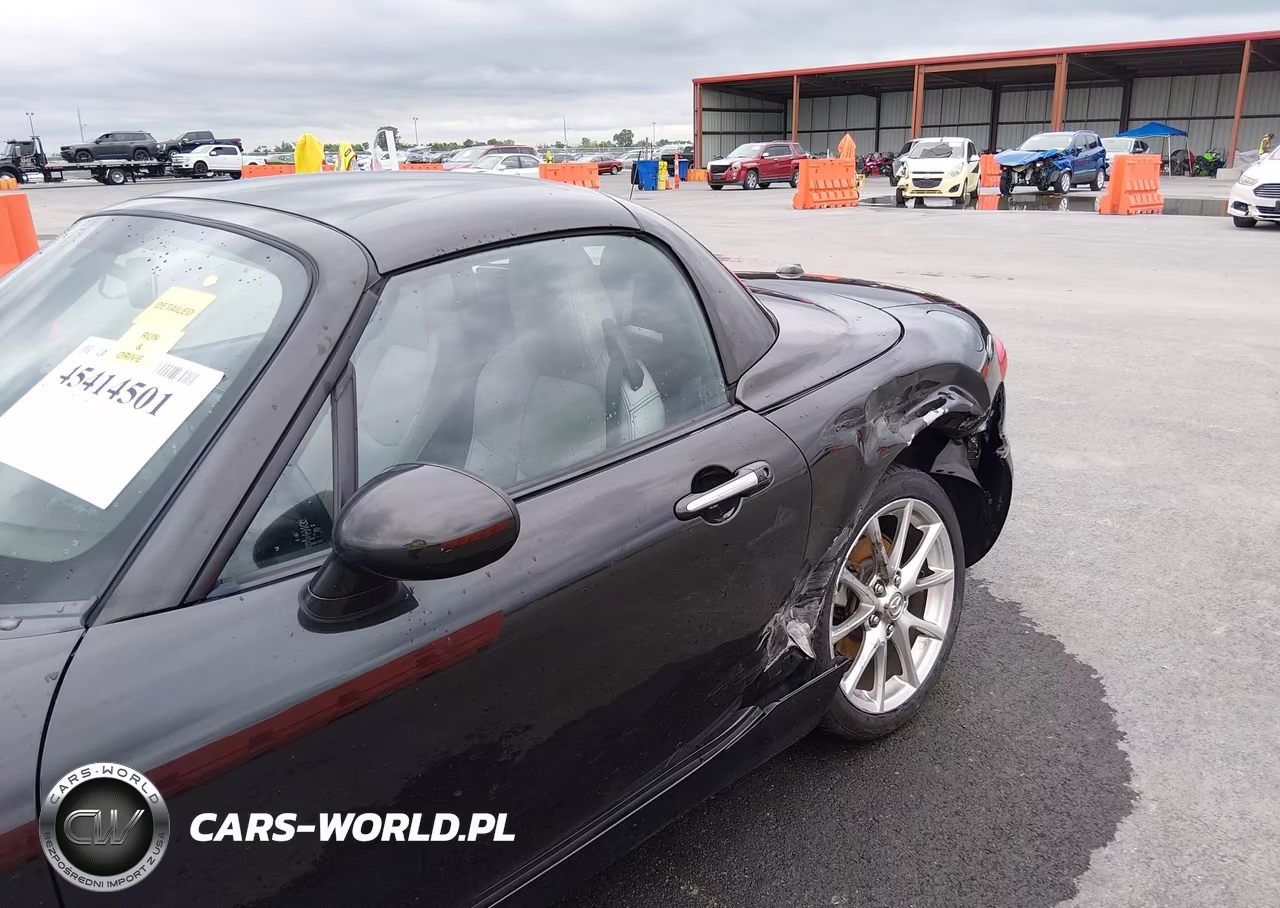 2011 Mazda Mx-5 Miata Special Edition VIN:JM1NC2PF2B0218009 - 17