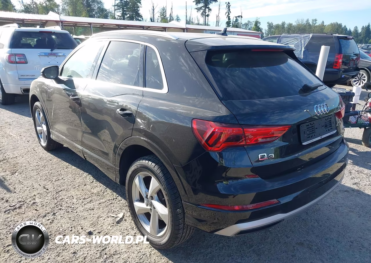 2020 Audi Q3 Premium 45 Tfsi Quattro Tiptronic VIN:WA1AECF34L1023606 - 3