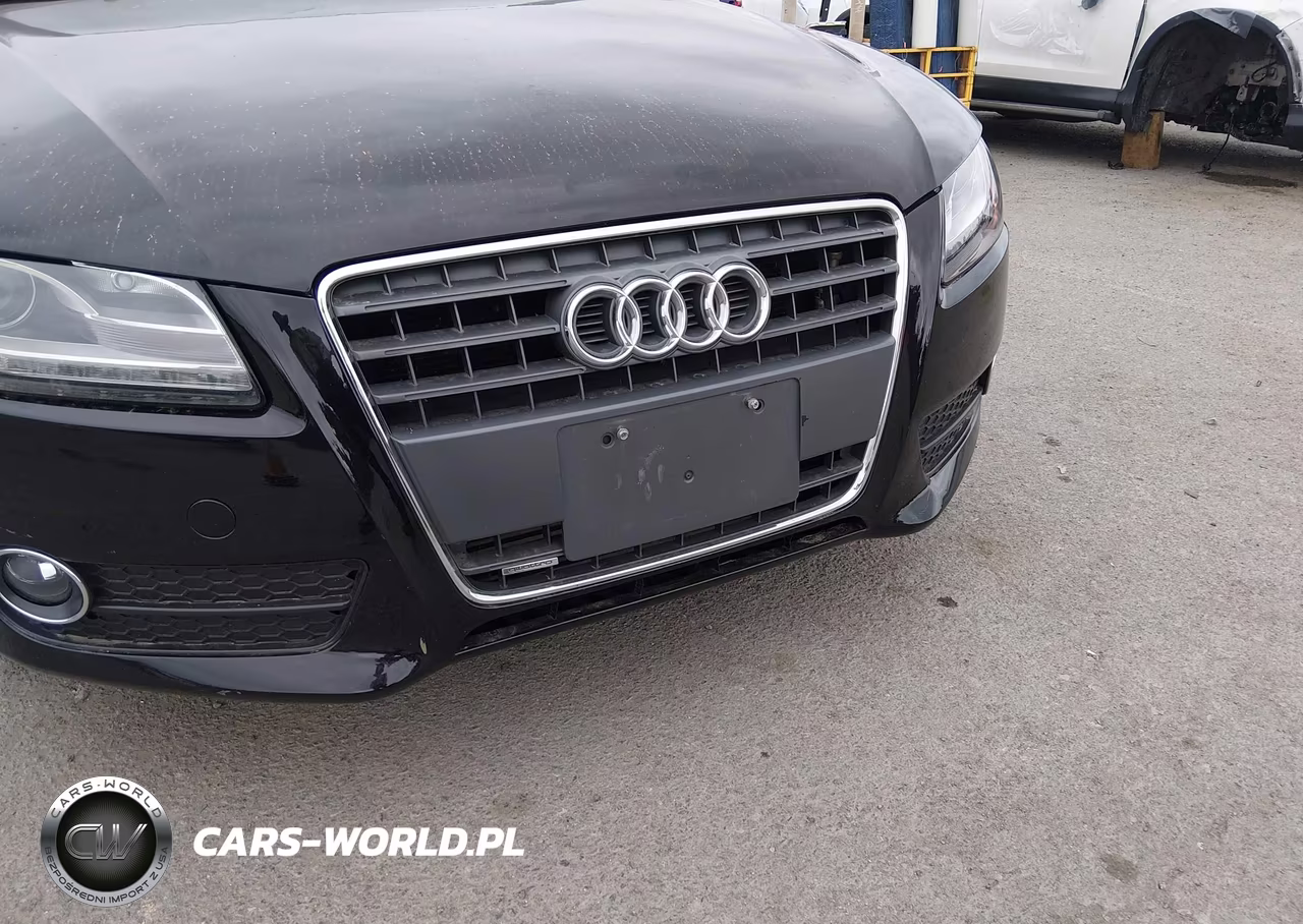 2011 Audi A5 2.0T Premium VIN:WAULFAFR8BA049853 - 13