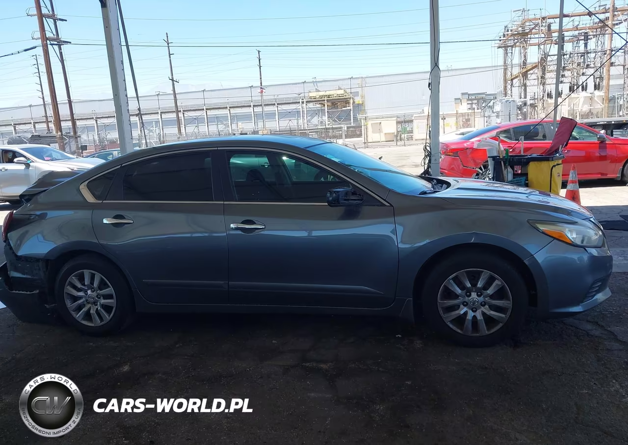 2017 Nissan Altima 2.5 S VIN:1N4AL3AP2HN347777 - 13