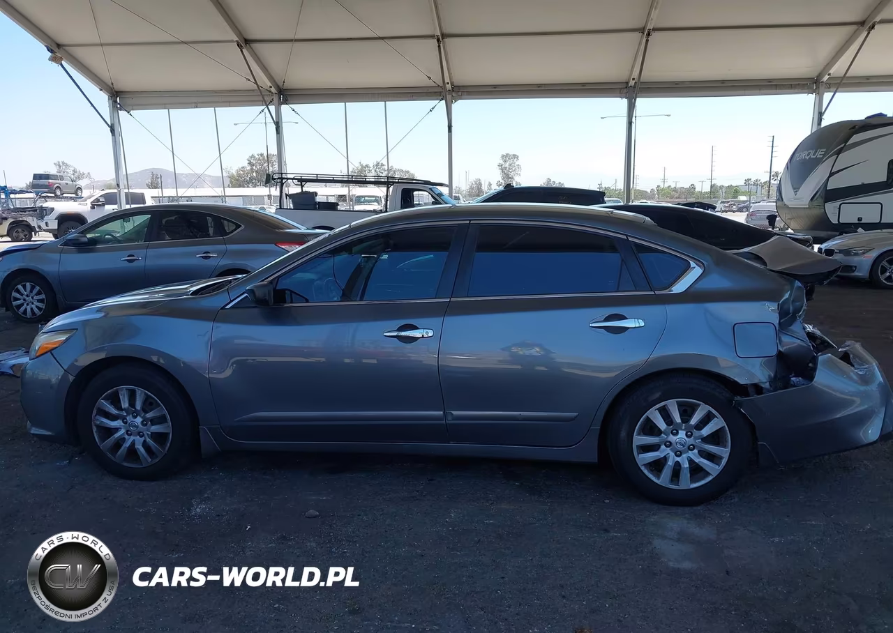 2017 Nissan Altima 2.5 S VIN:1N4AL3AP2HN347777 - 14