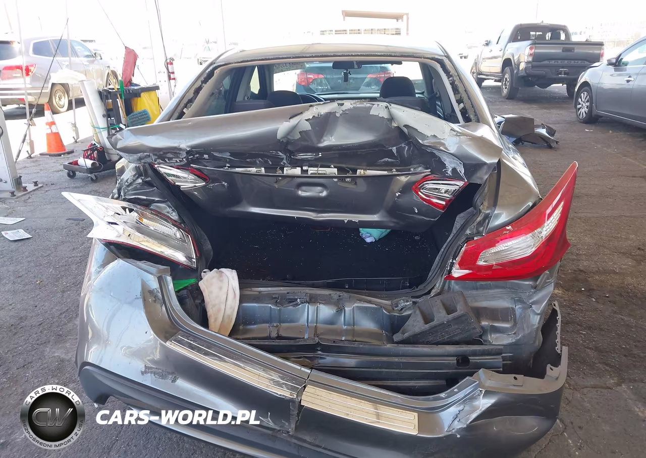 2017 Nissan Altima 2.5 S VIN:1N4AL3AP2HN347777 - 16