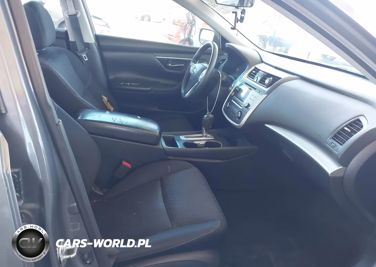 2017 Nissan Altima 2.5 S VIN:1N4AL3AP2HN347777 - 5