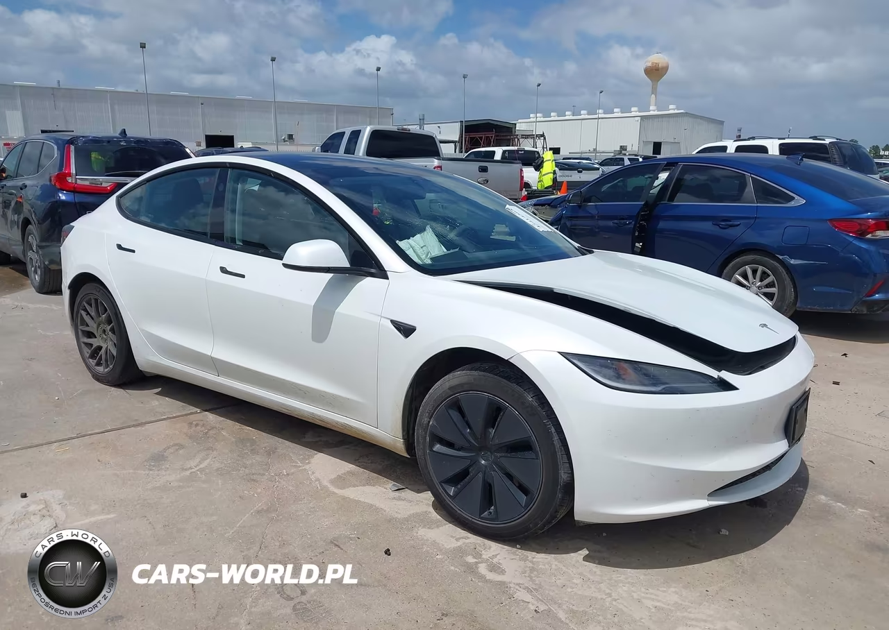 2025 Tesla Model 3 Long Range Rear-Wheel Drive-Standard Rear-Wheel Drive – zdjęcie 1 z 17