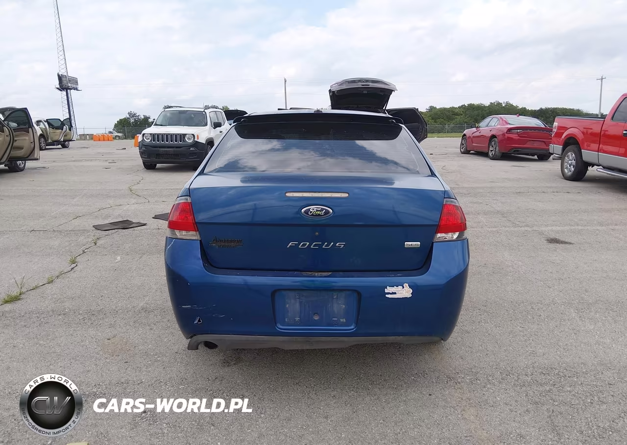 2009 Ford Focus Ses VIN:1FAHP33N29W195073 - 17