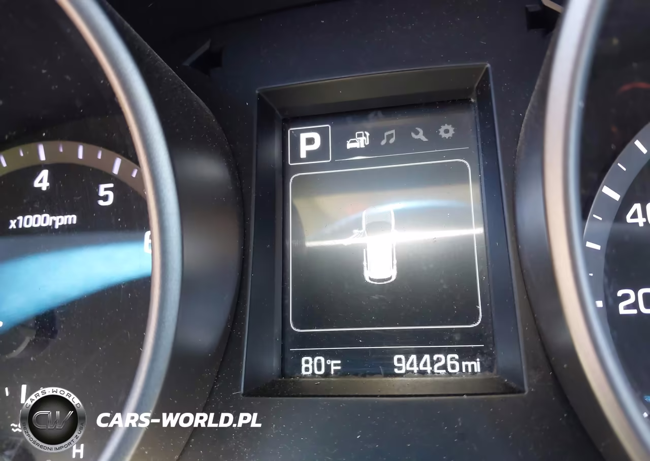 2018 Hyundai Santa Fe Se VIN:KM8SM4HF5JU278749 - 15