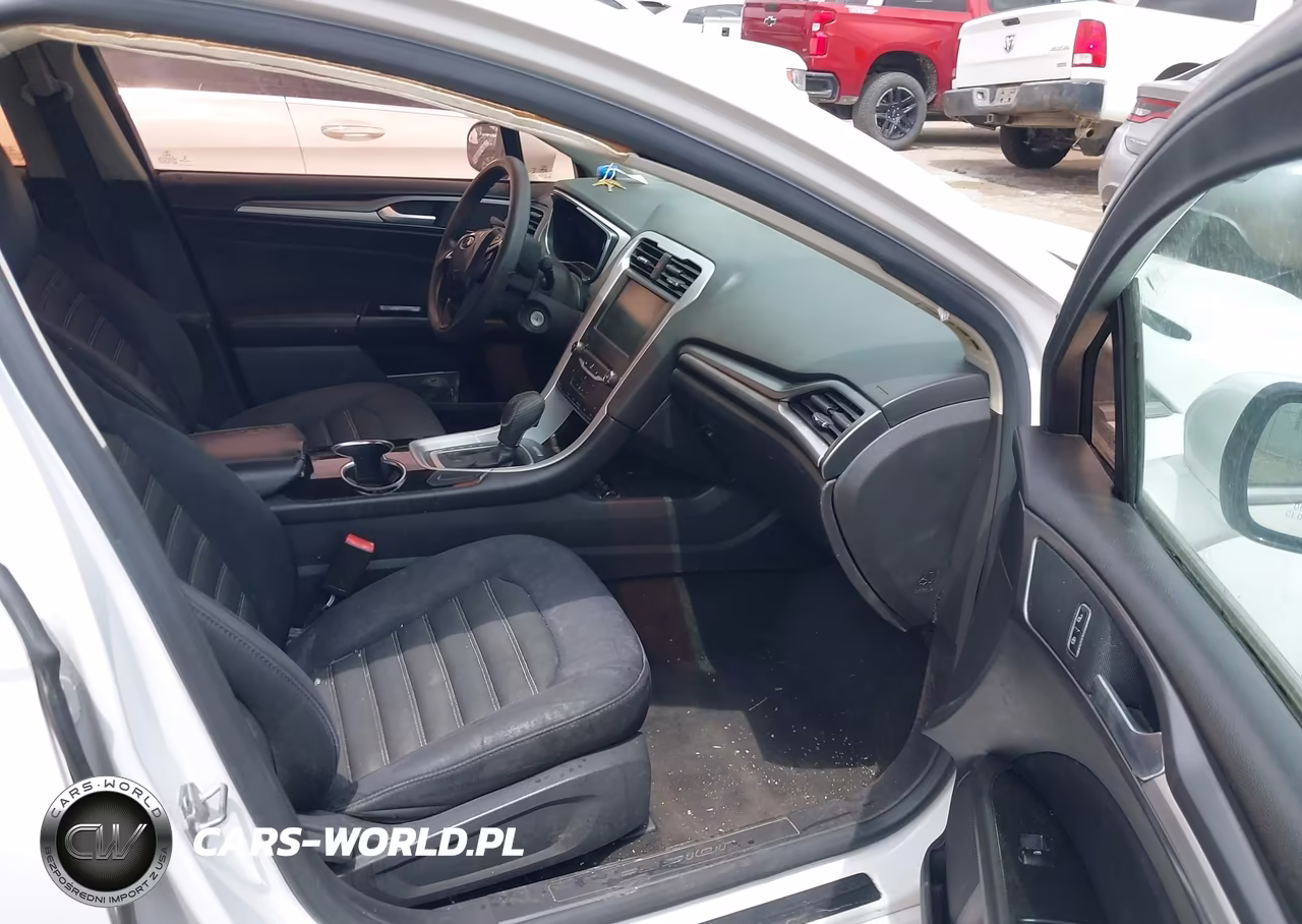 2014 Ford Fusion Se VIN:3FA6P0H7XER363345 - 5