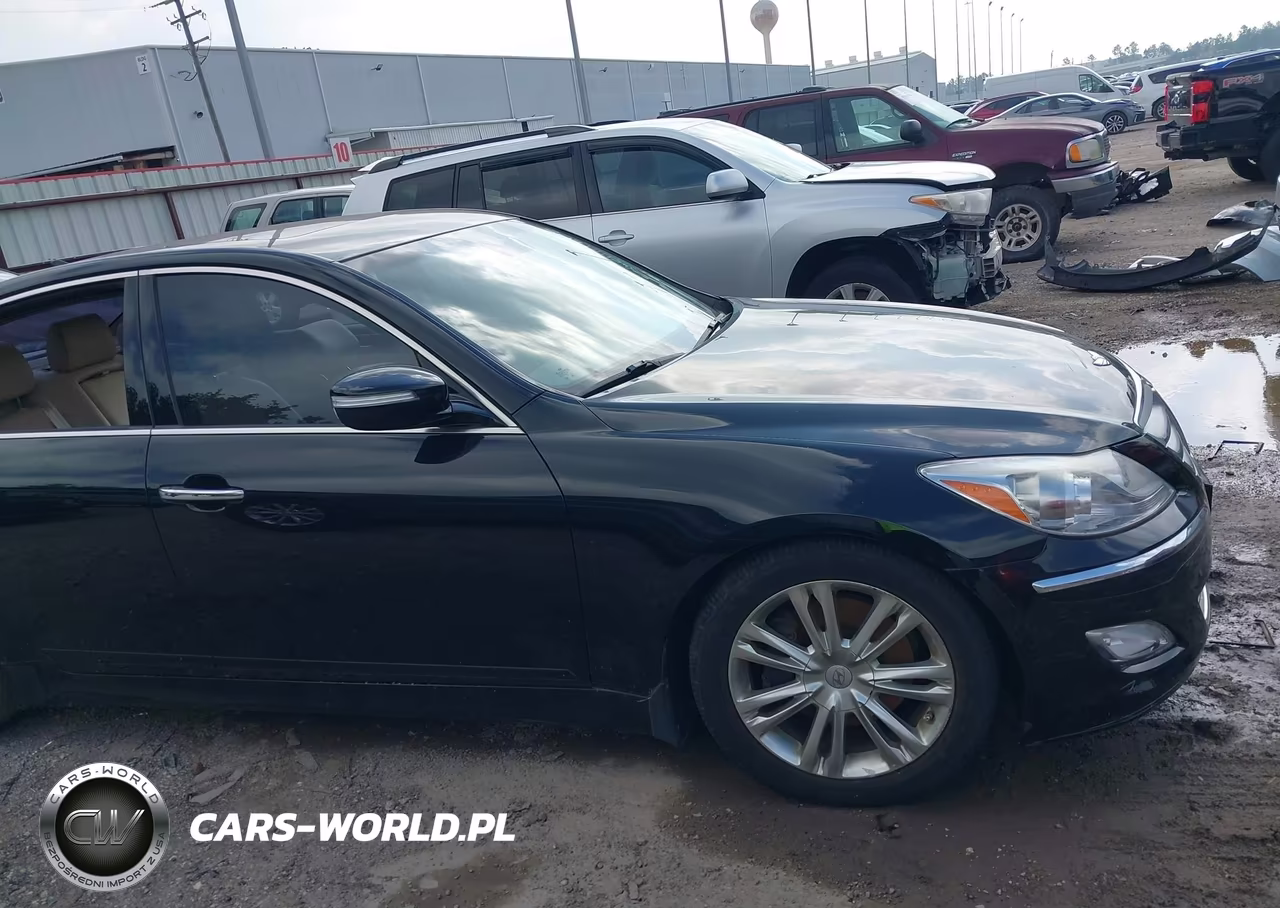 2013 Hyundai Genesis 3.8 VIN:KMHGC4DD0DU223210 - 13