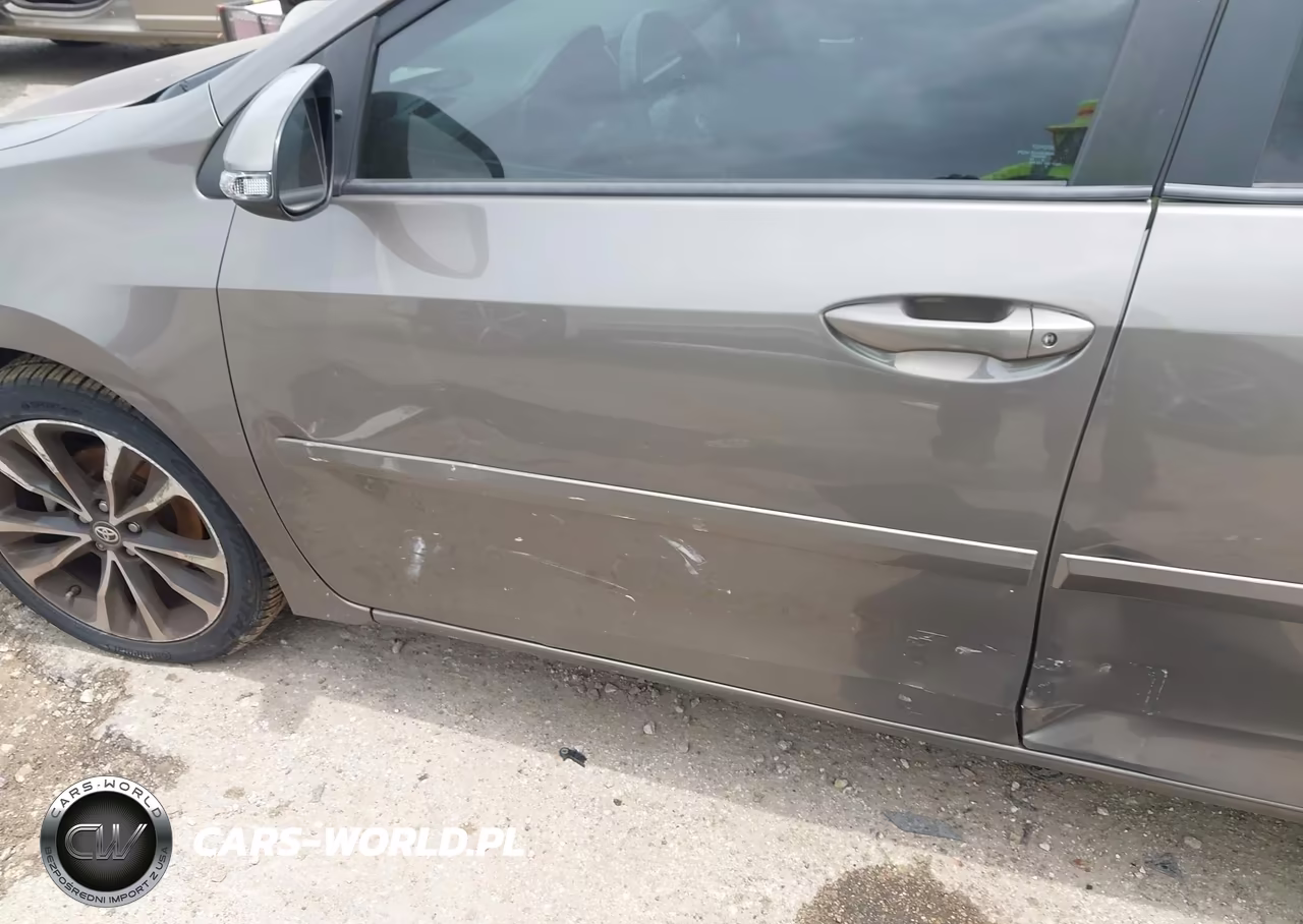 2019 Toyota Corolla Se VIN:2T1BURHE7KC208032 - 6