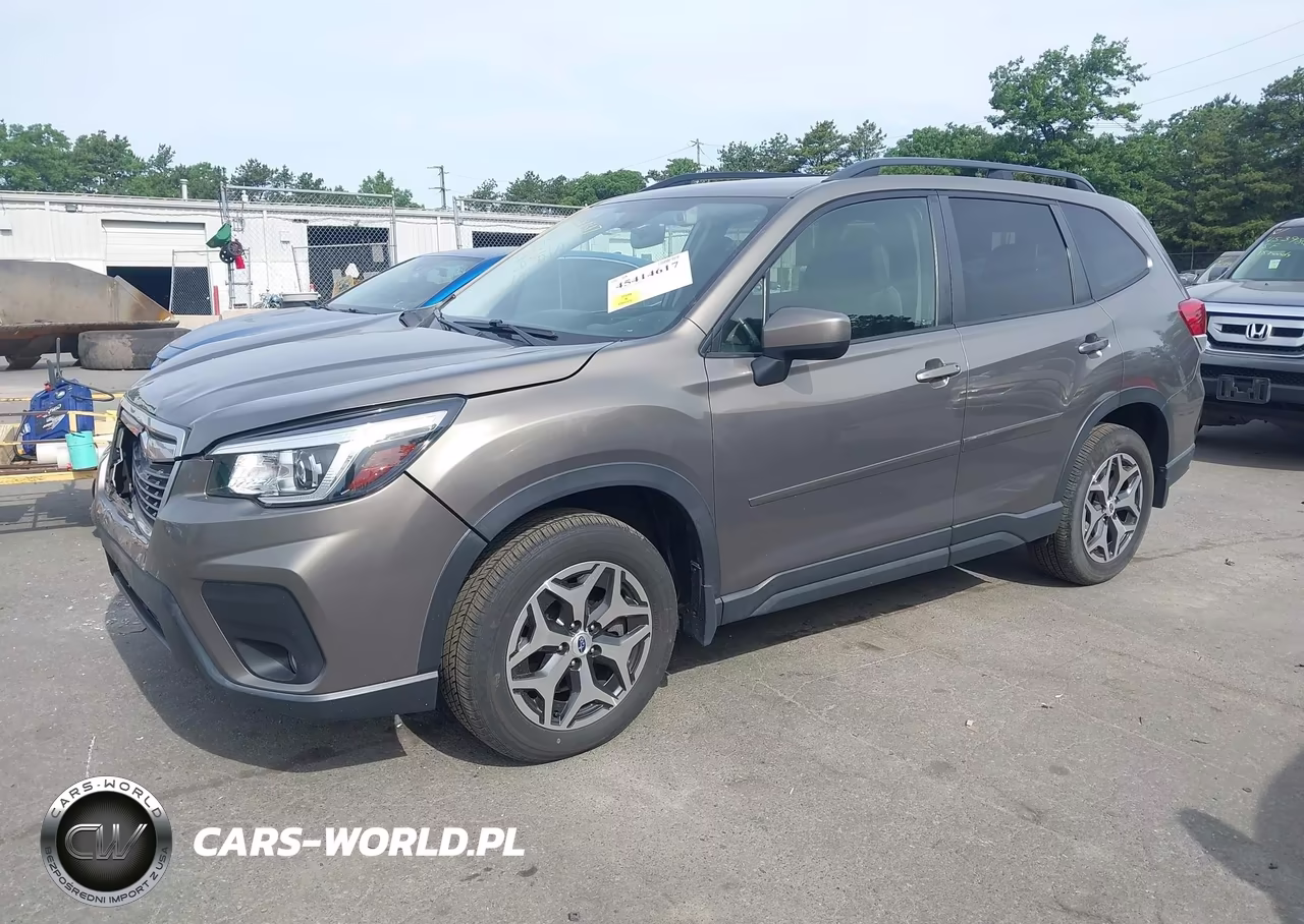 2019 Subaru Forester Premium VIN:JF2SKAGC6KH466515 - 2