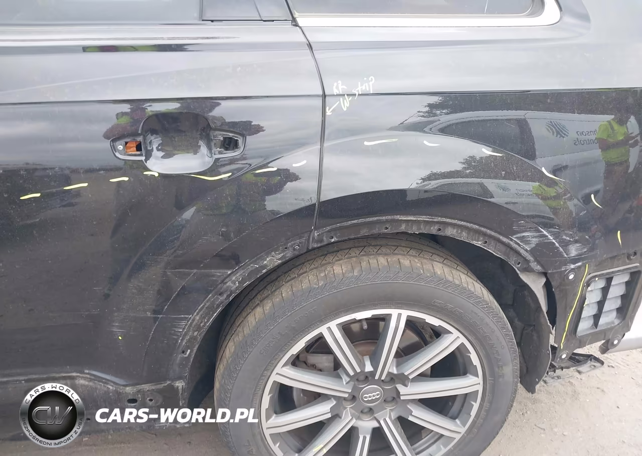 2019 Audi Q7 45 Premium VIN:WA1LHAF74KD037638 - 6