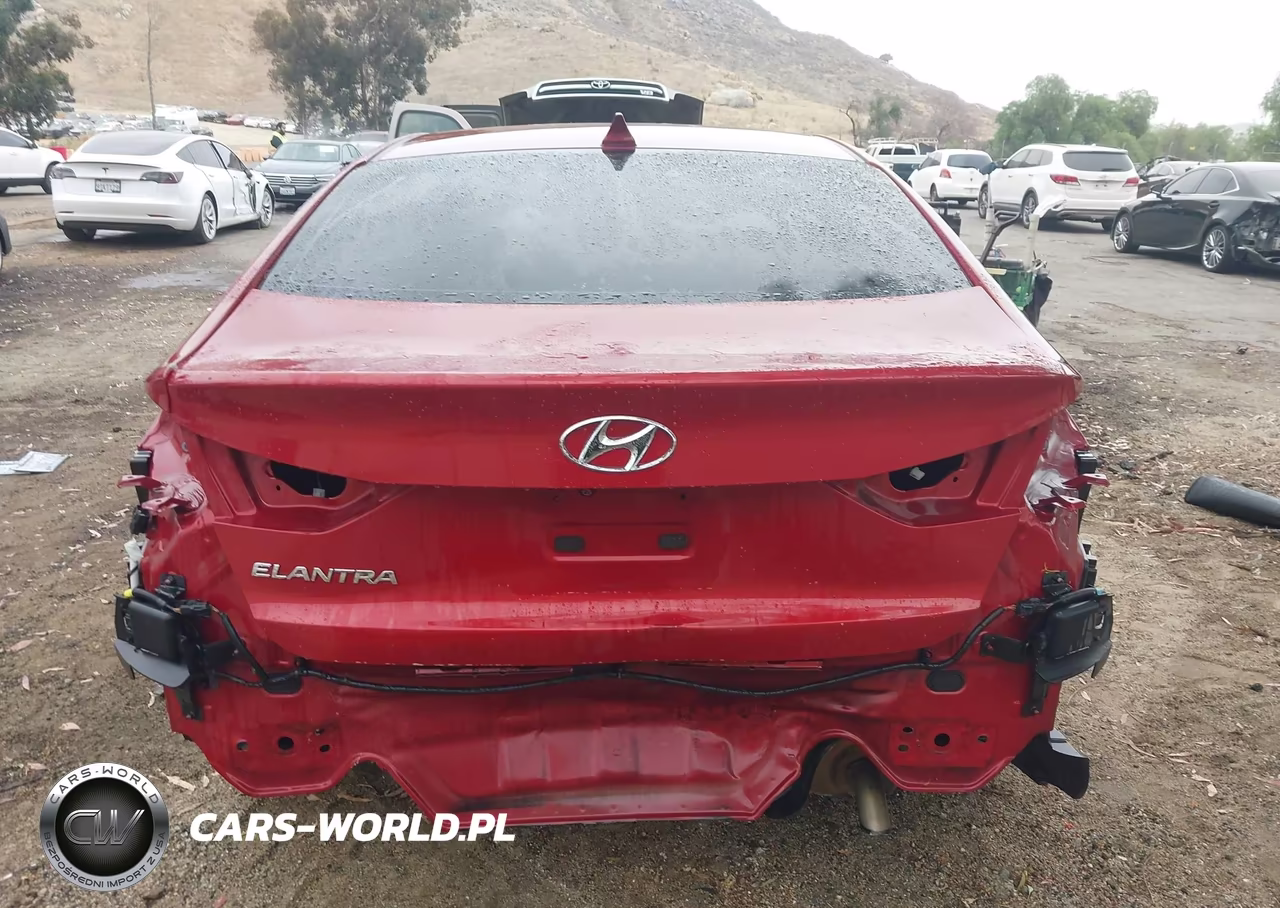 2017 Hyundai Elantra Se VIN:KMHD84LF7HU225436 - 17