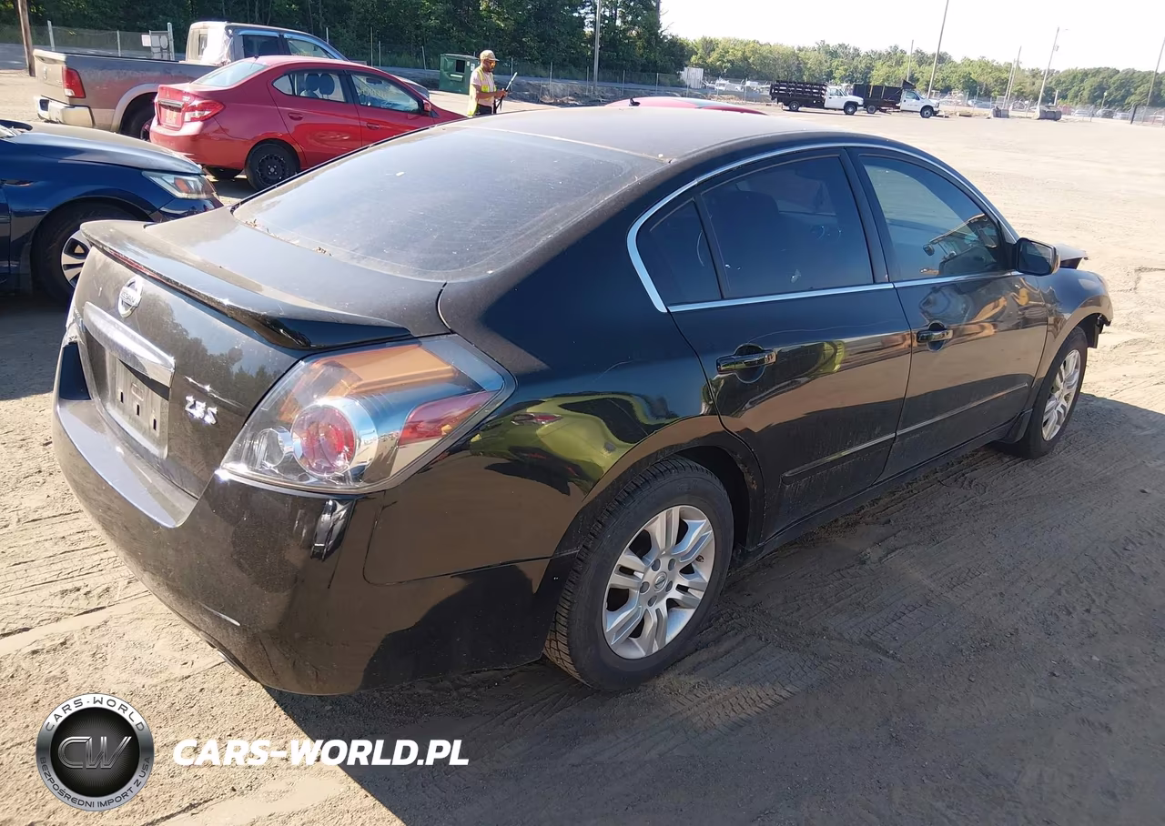 2012 Nissan Altima 2.5 S VIN:1N4AL2AP8CN479736 - 4