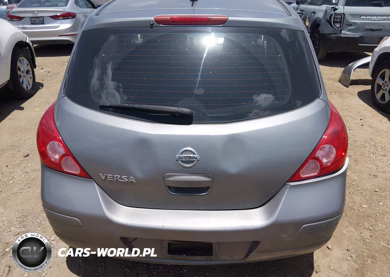 2011 Nissan Versa 1.8S VIN:3N1BC1CP0BL445636 - 16