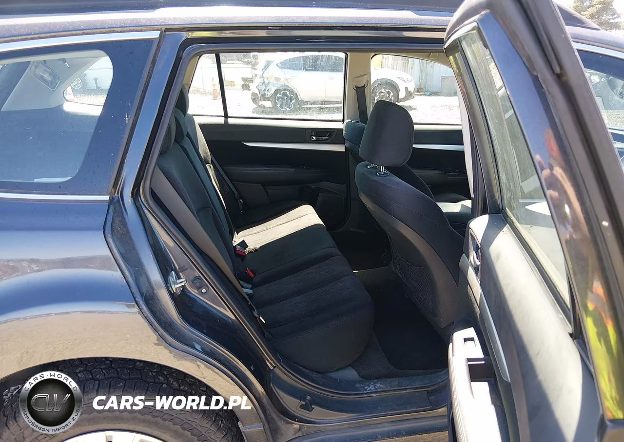2013 Subaru Outback 2.5I VIN:4S4BRBAC2D3214667 - 8